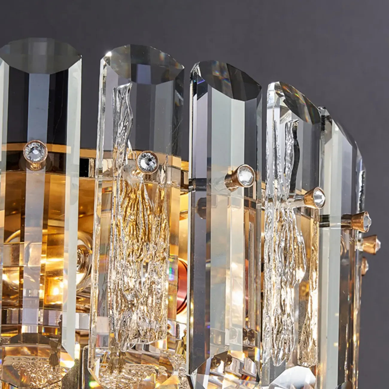 Lampe de table géométrique en cristal glamour