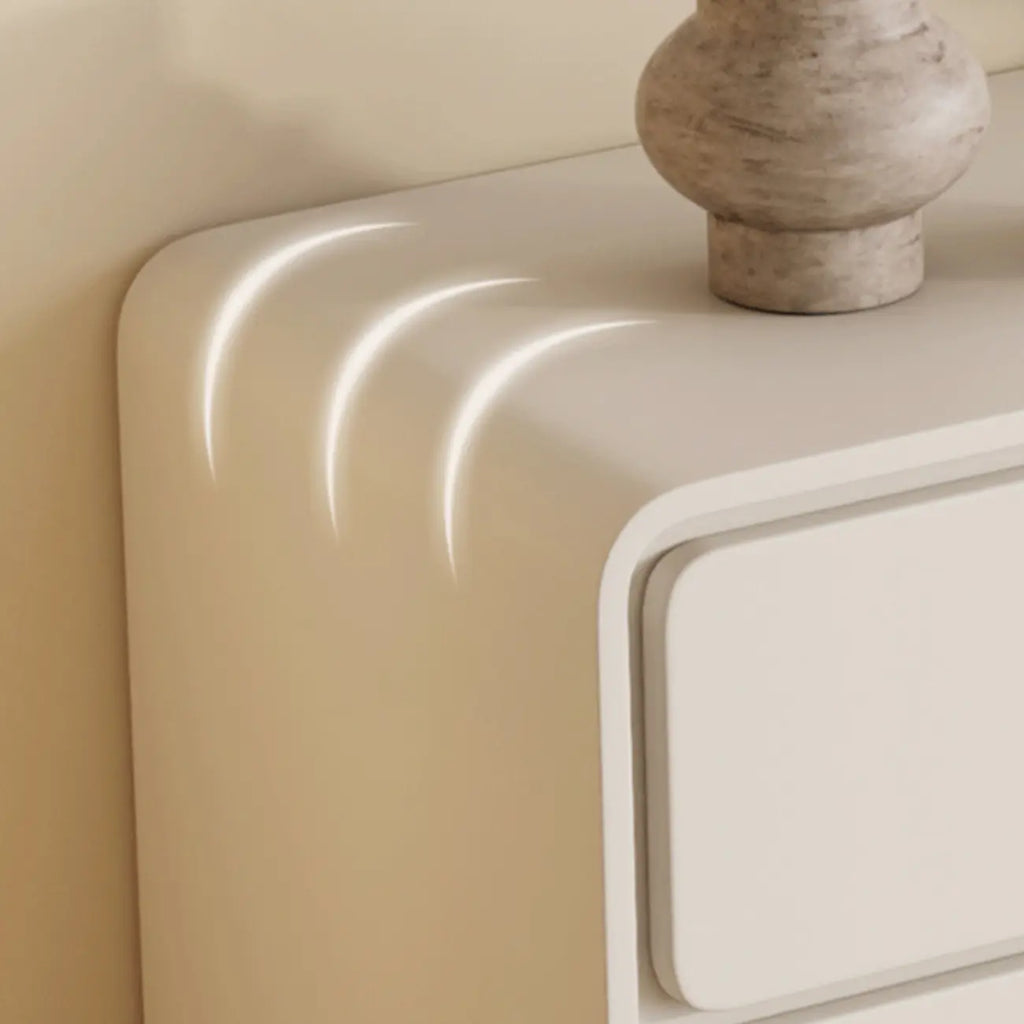 Commode moderne blanche en bois avec tiroirs pour chambre à coucher
