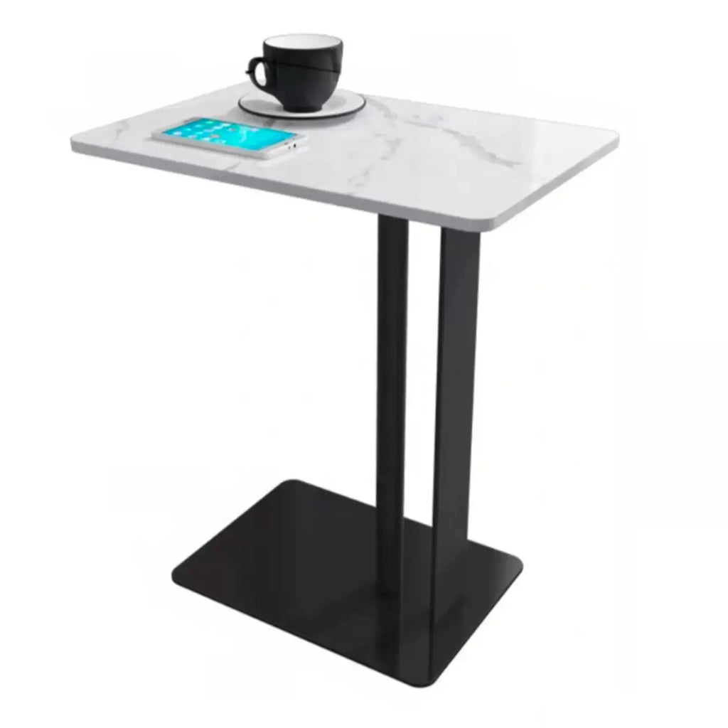 Table d'appoint minimaliste en forme de C en pierre frittée blanche pour canapé