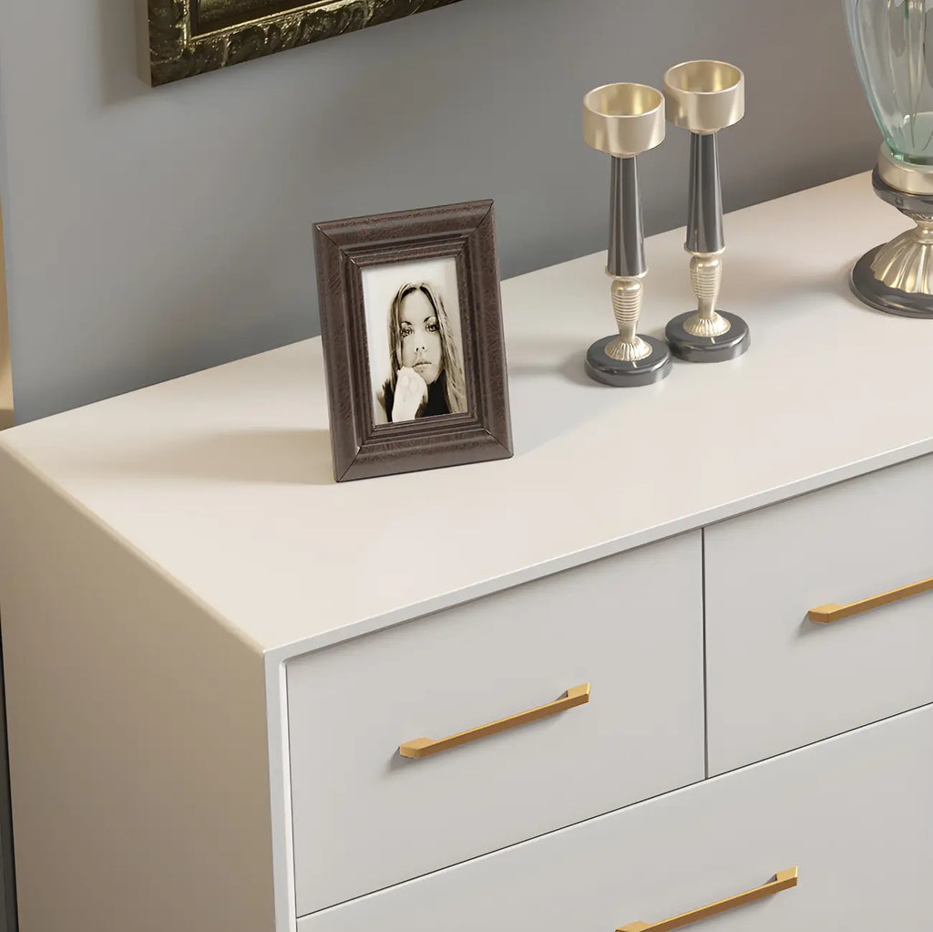 Buffet glamour en bois de bouleau avec plusieurs tiroirs