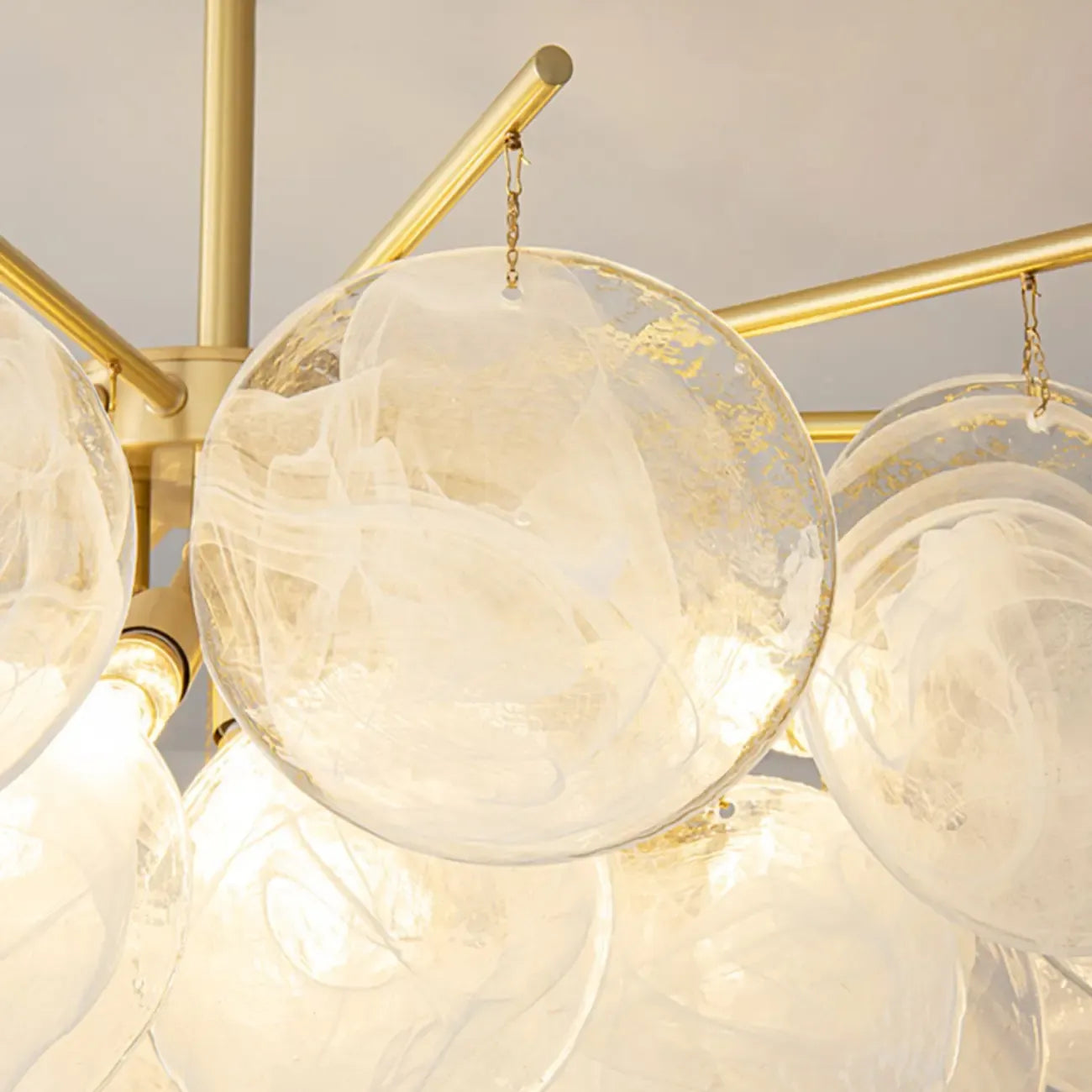 Lustre moderne à 3 niveaux en verre nuageux pour salon