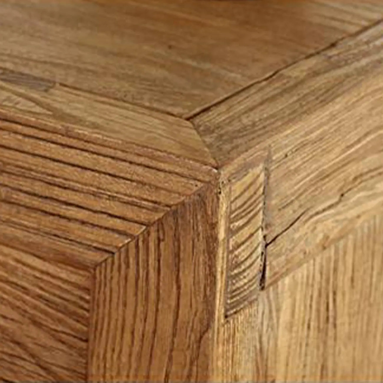 Commode console traditionnelle en bois brun avec poignées en métal