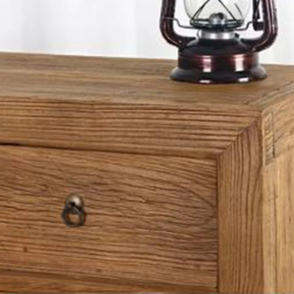 Commode console traditionnelle en bois brun avec poignées en métal