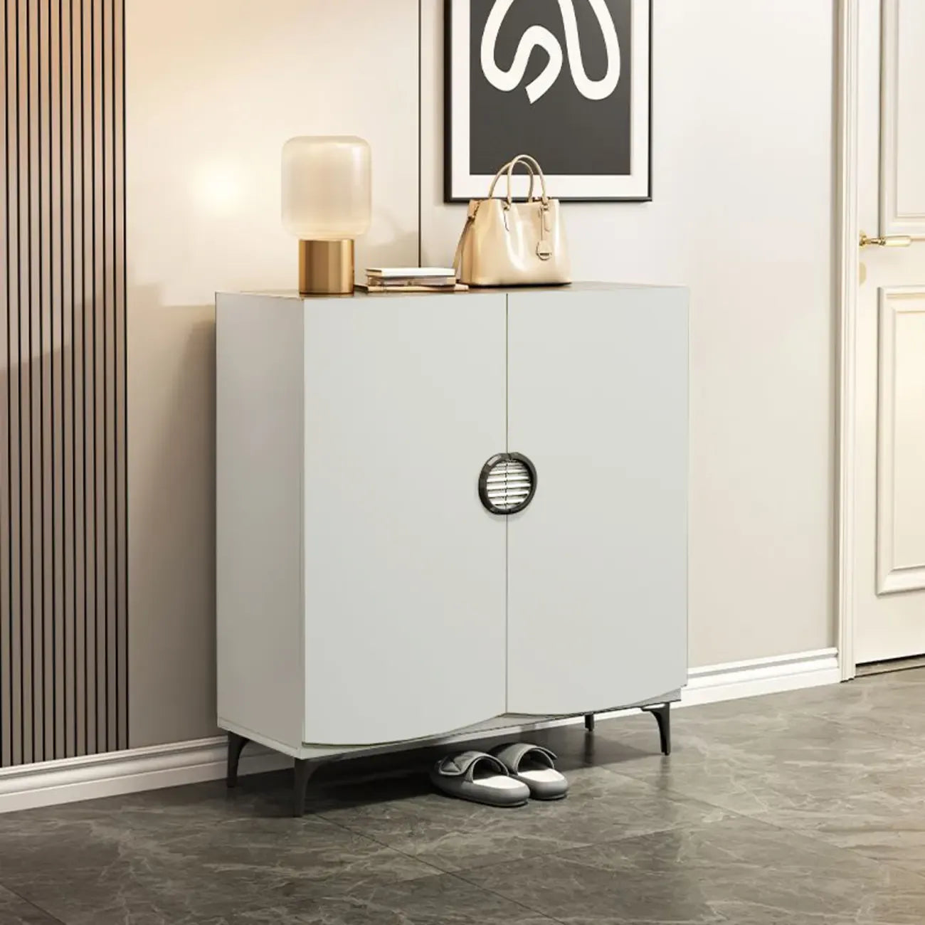 Armoire à chaussures en bois gris foncé pour couloir