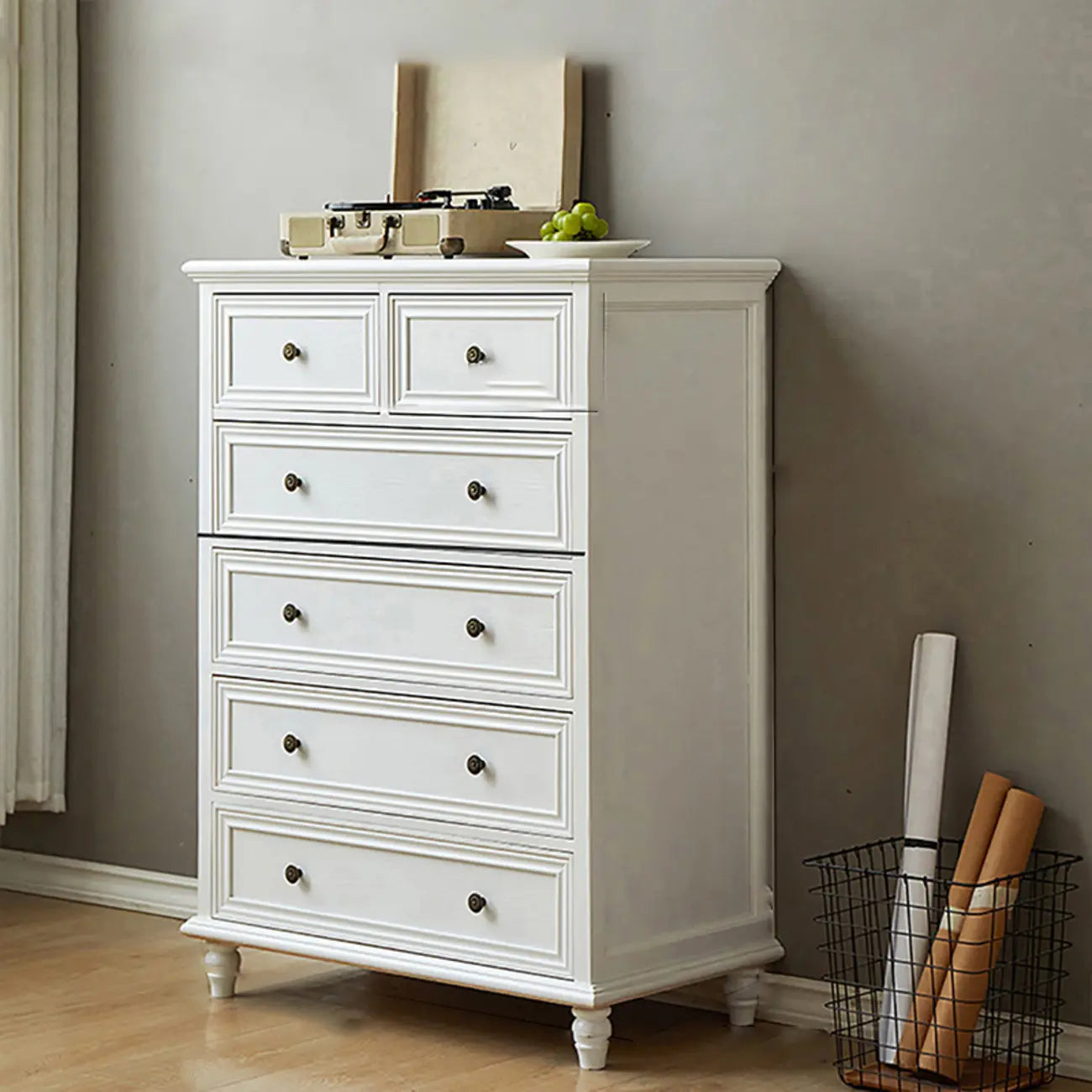 Commode traditionnelle à 6 tiroirs en bois blanc
