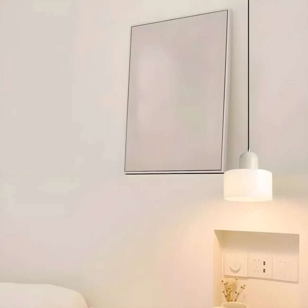 Suspension moderne crème avec abat-jour en verre pour chambre