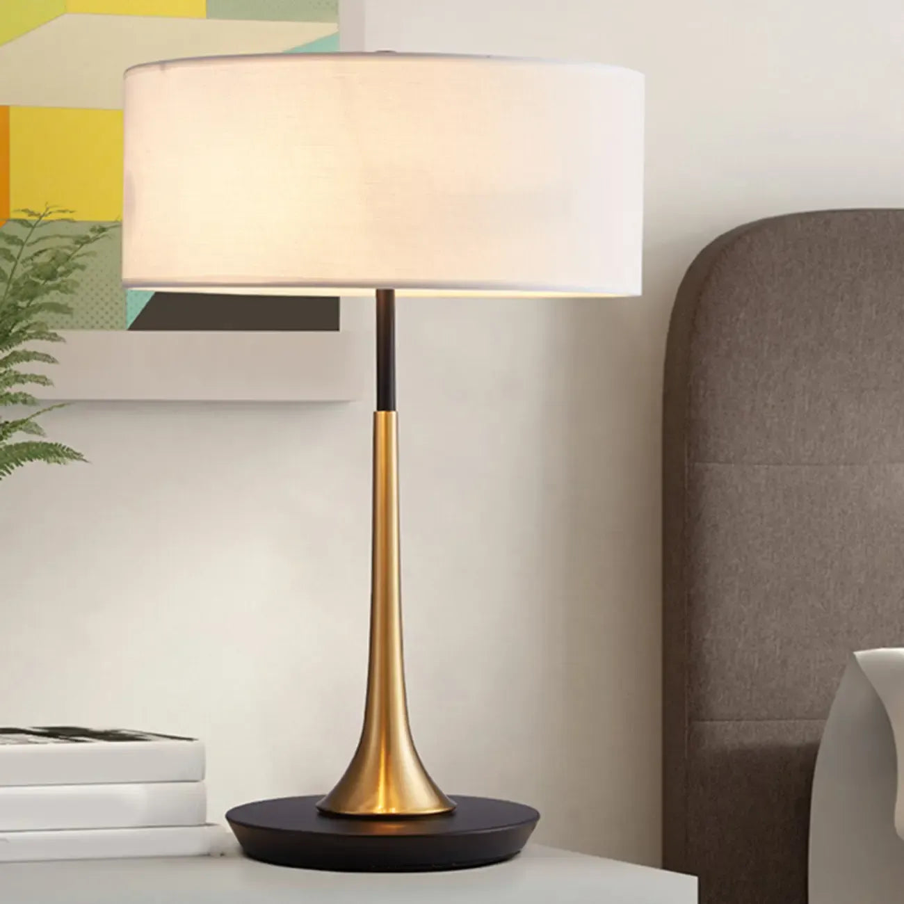 Lampe de table moderne géométrique en tissu, à brancher, pour chambre à coucher