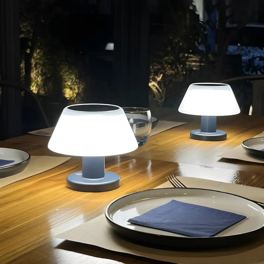 Lampadaires extérieurs modernes blancs solaires en forme de tambour