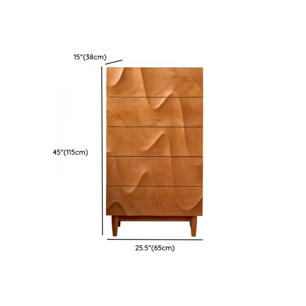 Commode carrée vintage en bois de cerisier texturé de 45 cm de hauteur avec 5 tiroirs