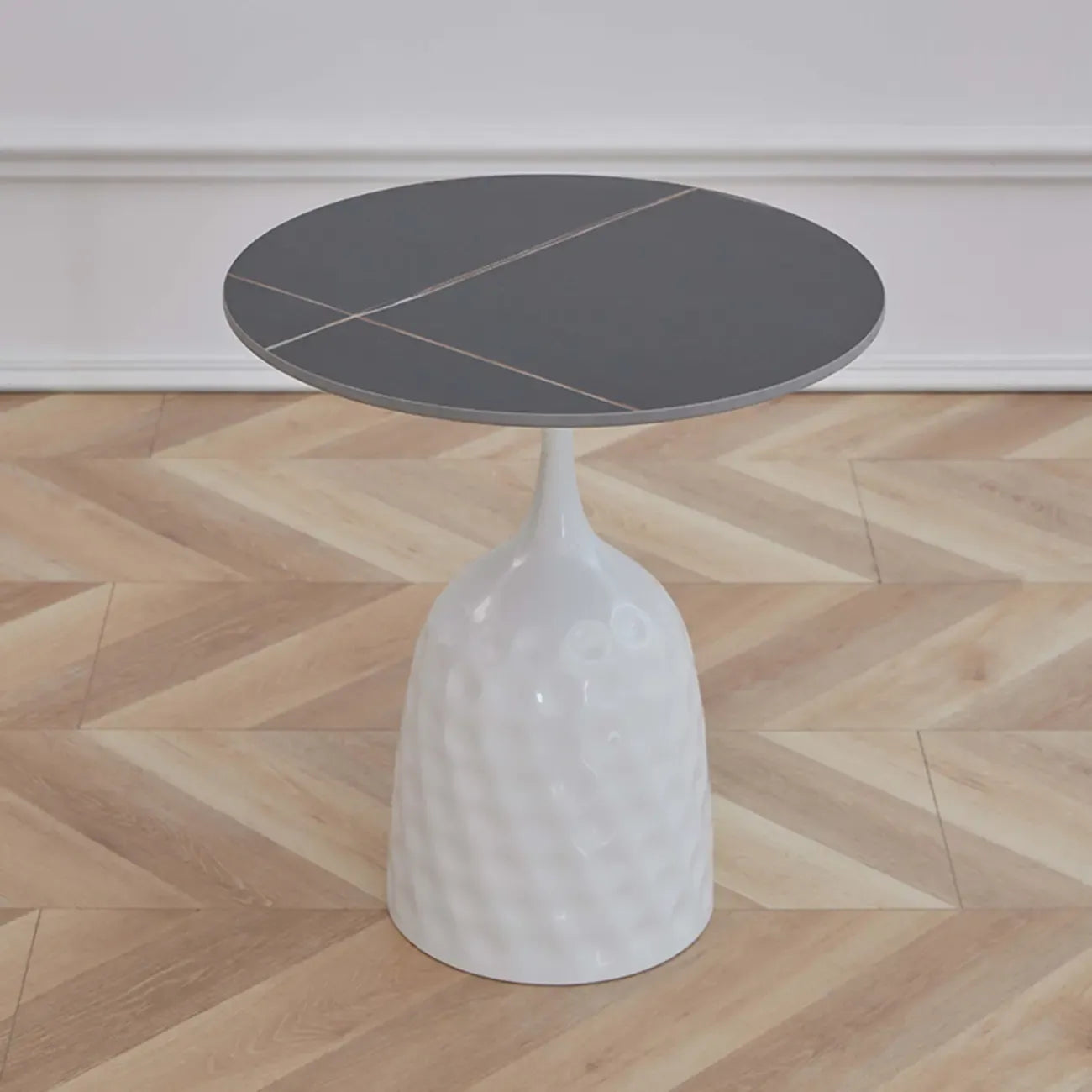 Table d'appoint ronde en marbre avec piédestal en métal pour salon