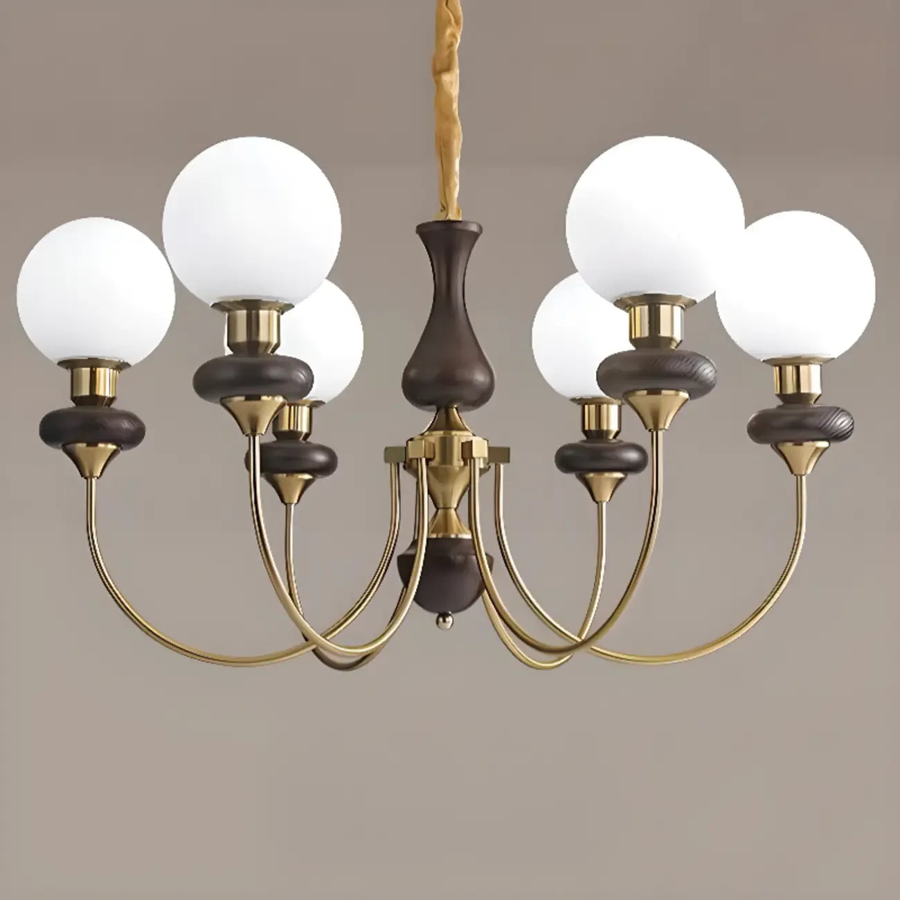 Lustre simple en bois, or et verre blanc, or