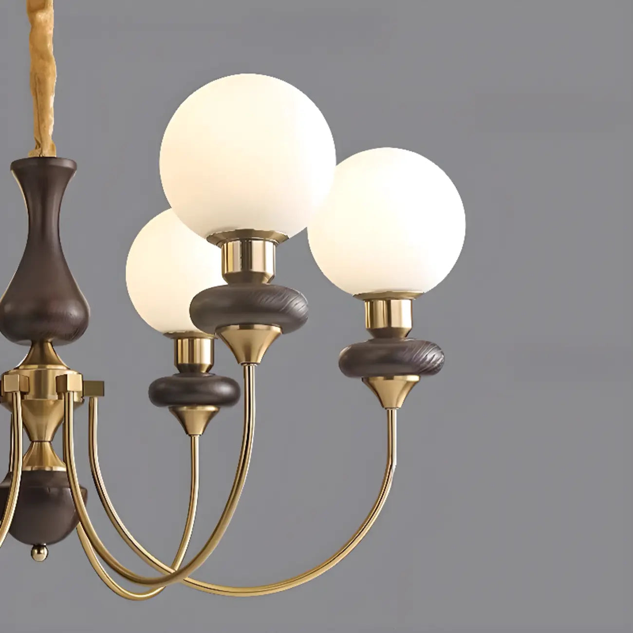 Lustre simple en bois, or et verre blanc, or