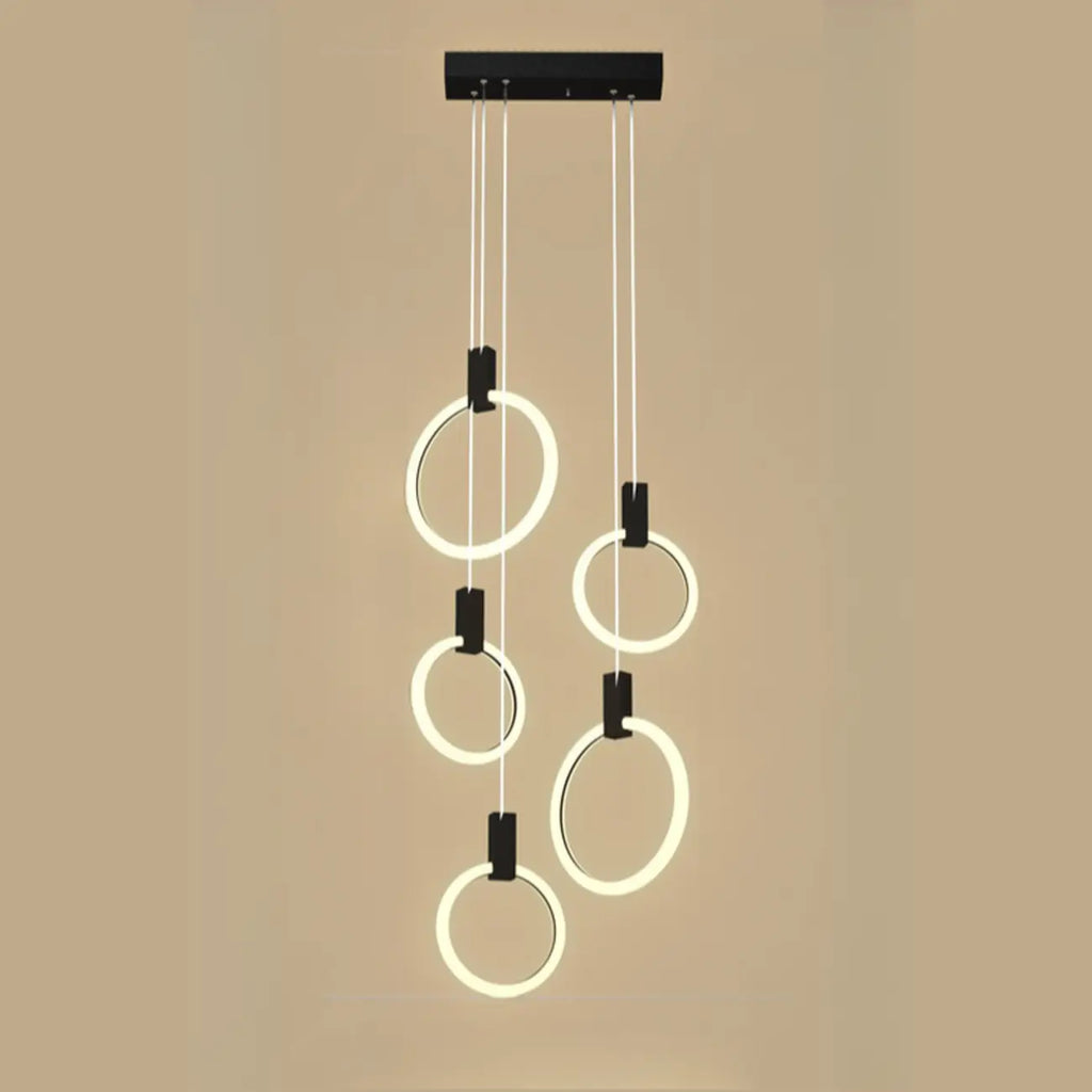 Suspension LED dorée personnalisable pour escalier