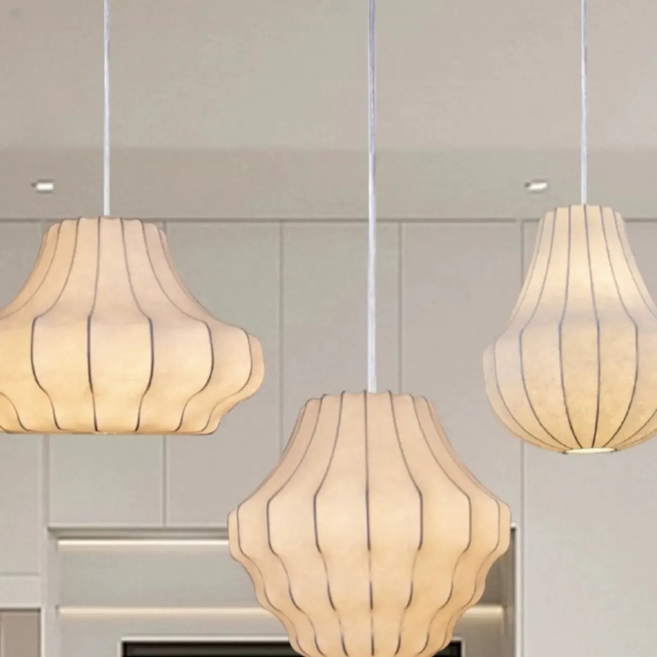 Suspension lanterne design en tissu blanc pour la décoration intérieure