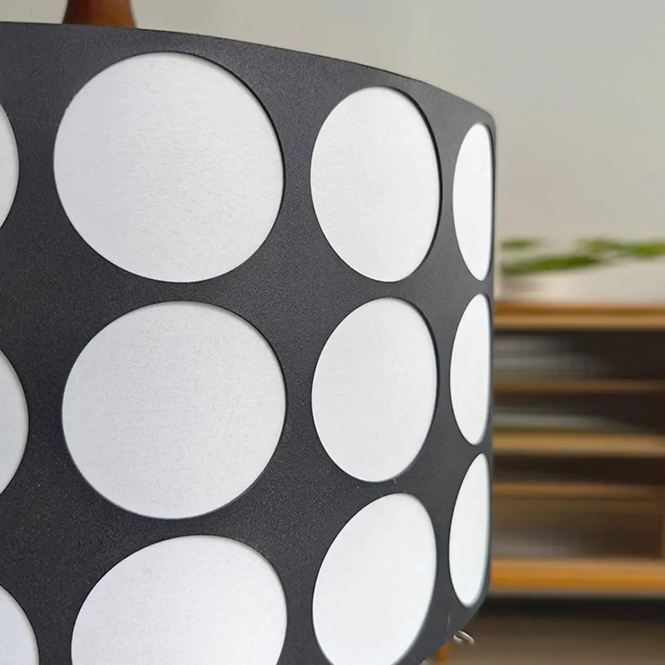 Suspension ronde noire et blanche de style français pour salon