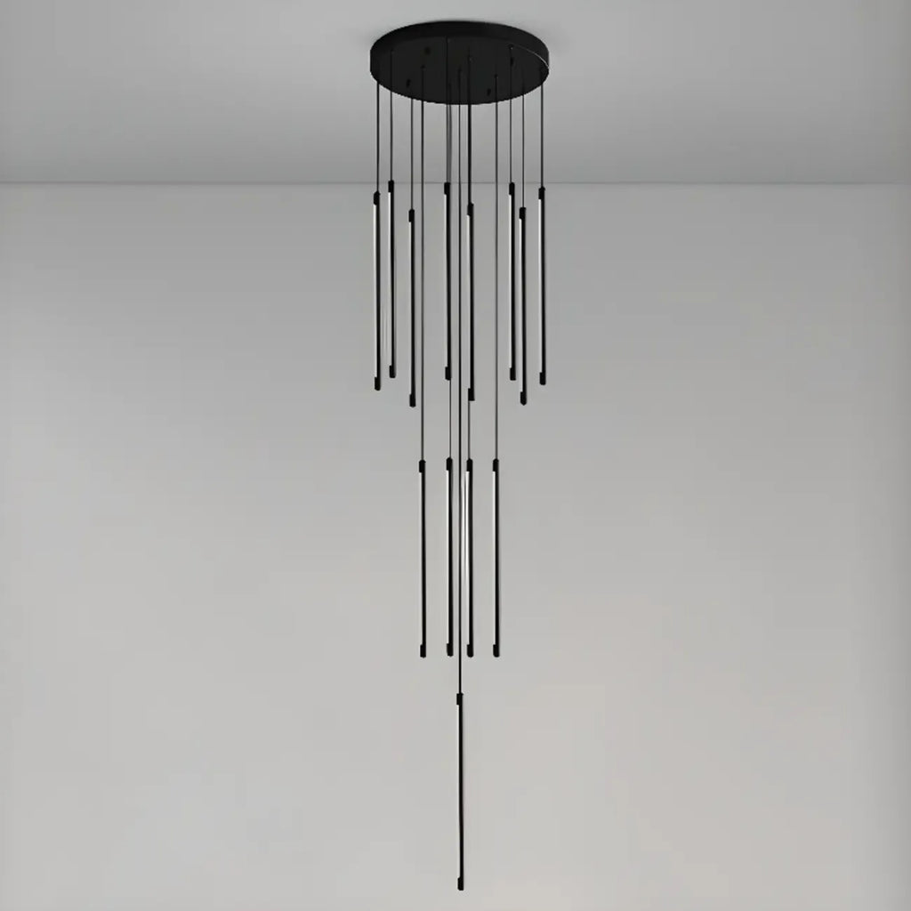 Suspension minimaliste en or et noir pour escalier