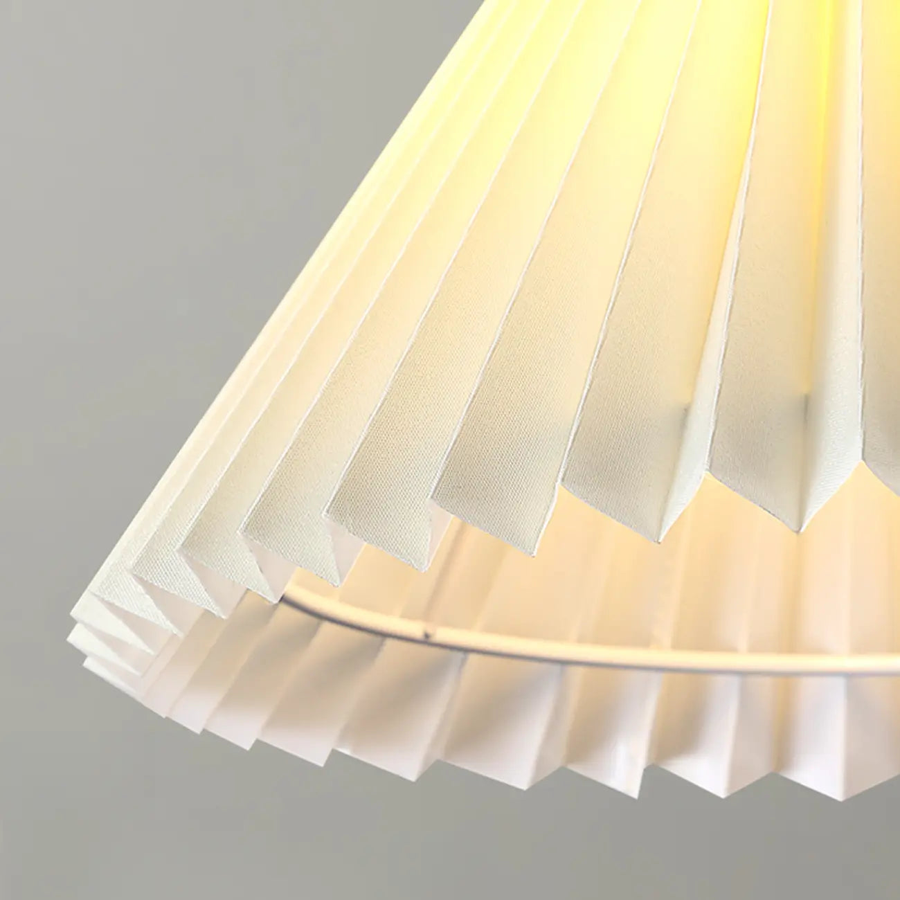 Plafonnier semi-encastré à LED en tissu plissé pour salon