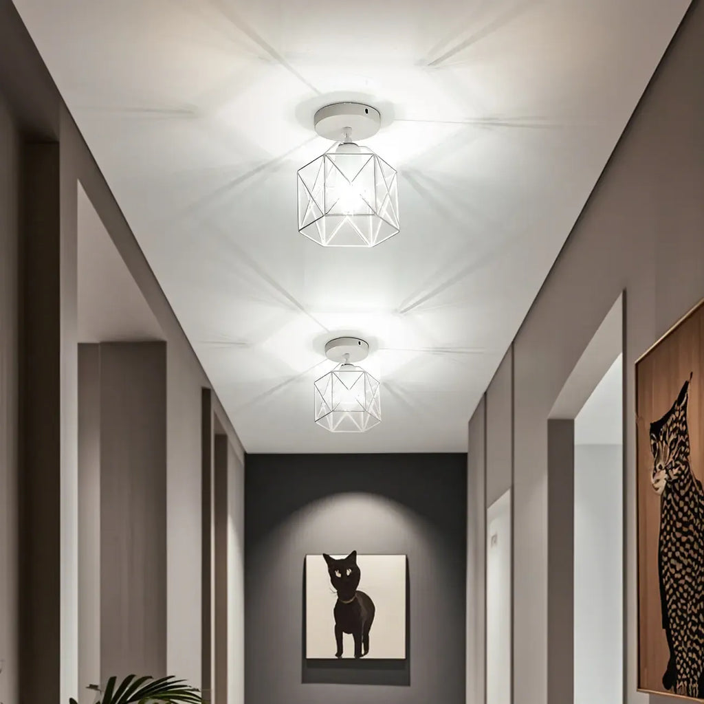 Plafonnier semi-encastré industriel géométrique en métal doré