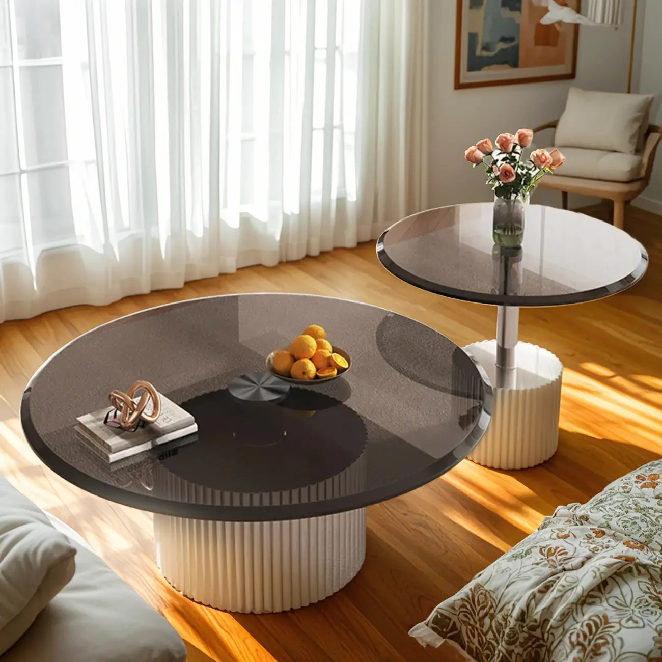 Table basse ronde moderne en verre imperméable avec piètement argenté