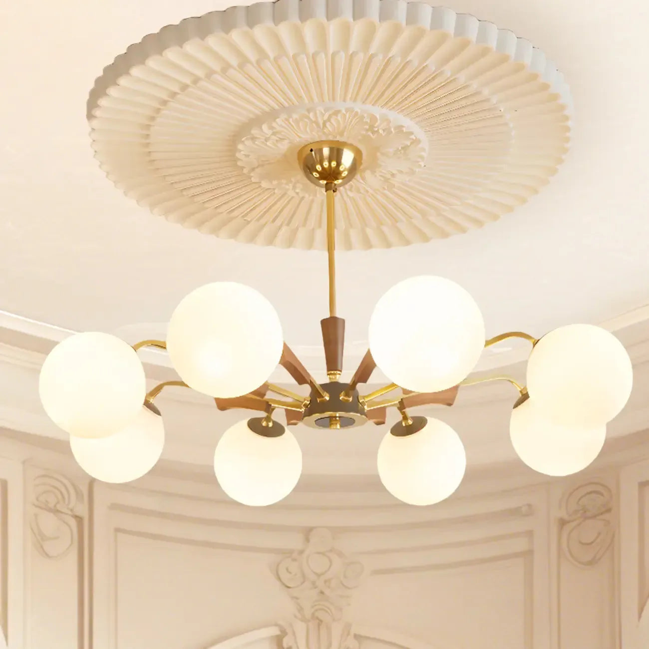 Lustre moderne en verre blanc avec boules et longueur réglable