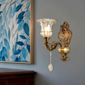 Applique murale vintage en laiton, verre et cristal en forme de fleur