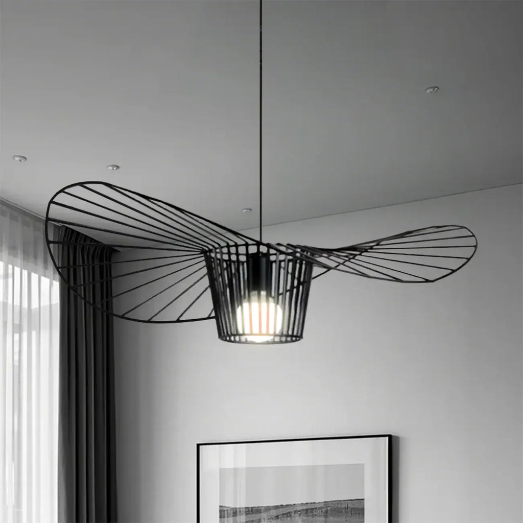Suspension contemporaine au design linéaire ondulé en feuille de lotus, style chapeau.