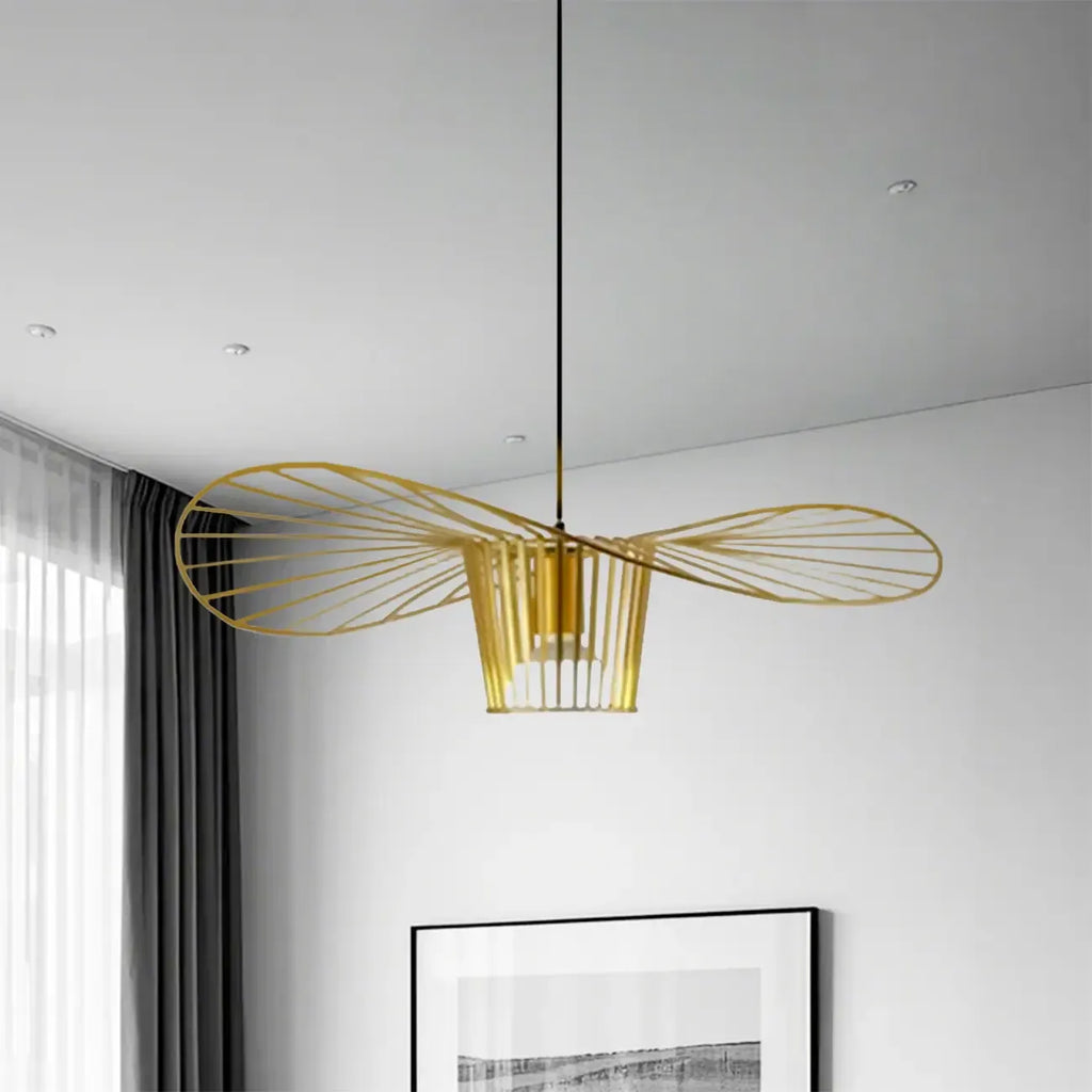 Suspension contemporaine au design linéaire ondulé en feuille de lotus, style chapeau.