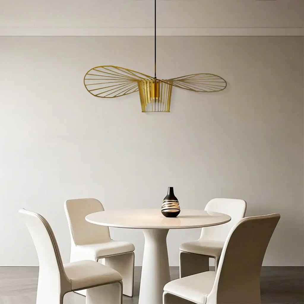 Suspension contemporaine au design linéaire ondulé en feuille de lotus, style chapeau.