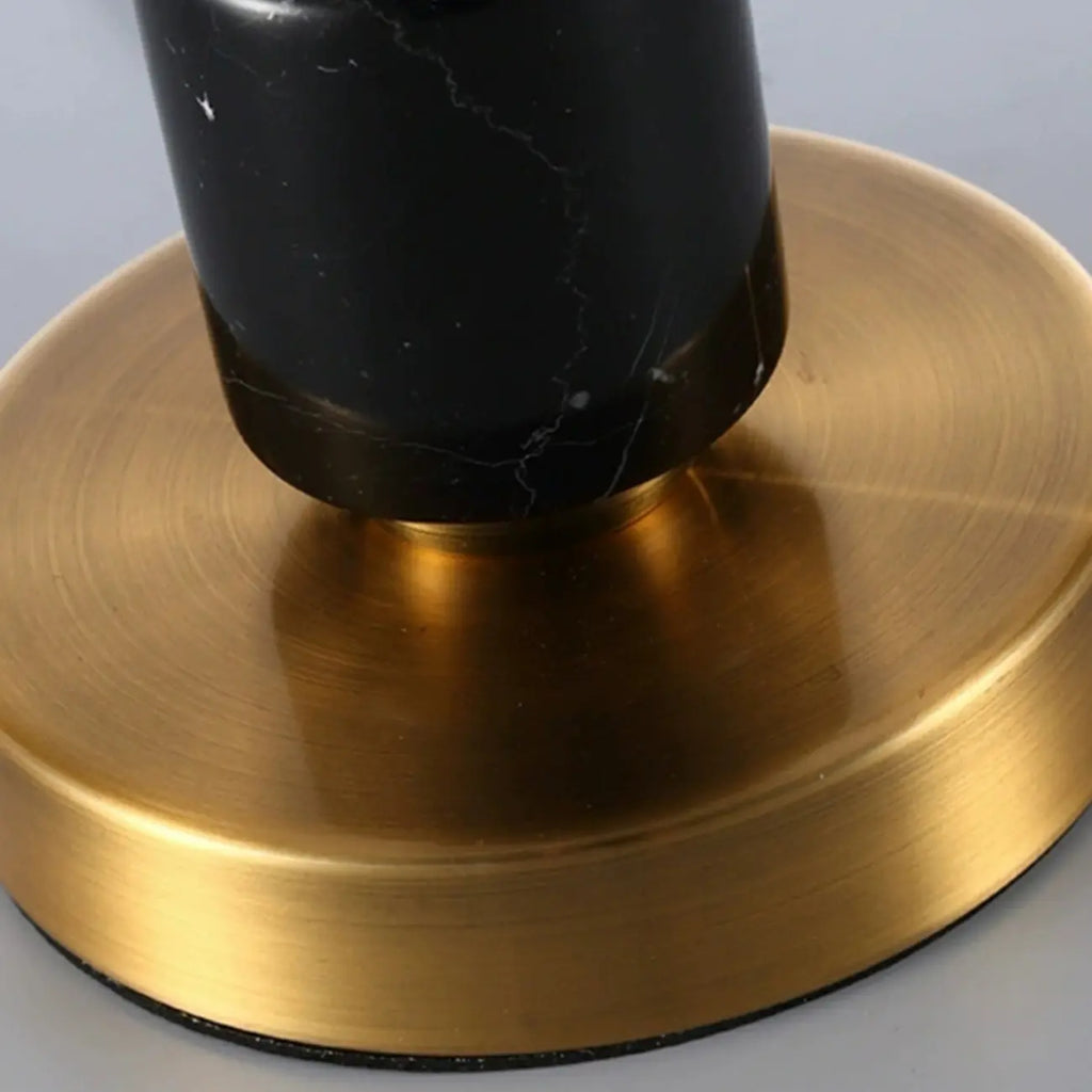 Lampe de bureau élégante en tissu blanc noble et pierre.