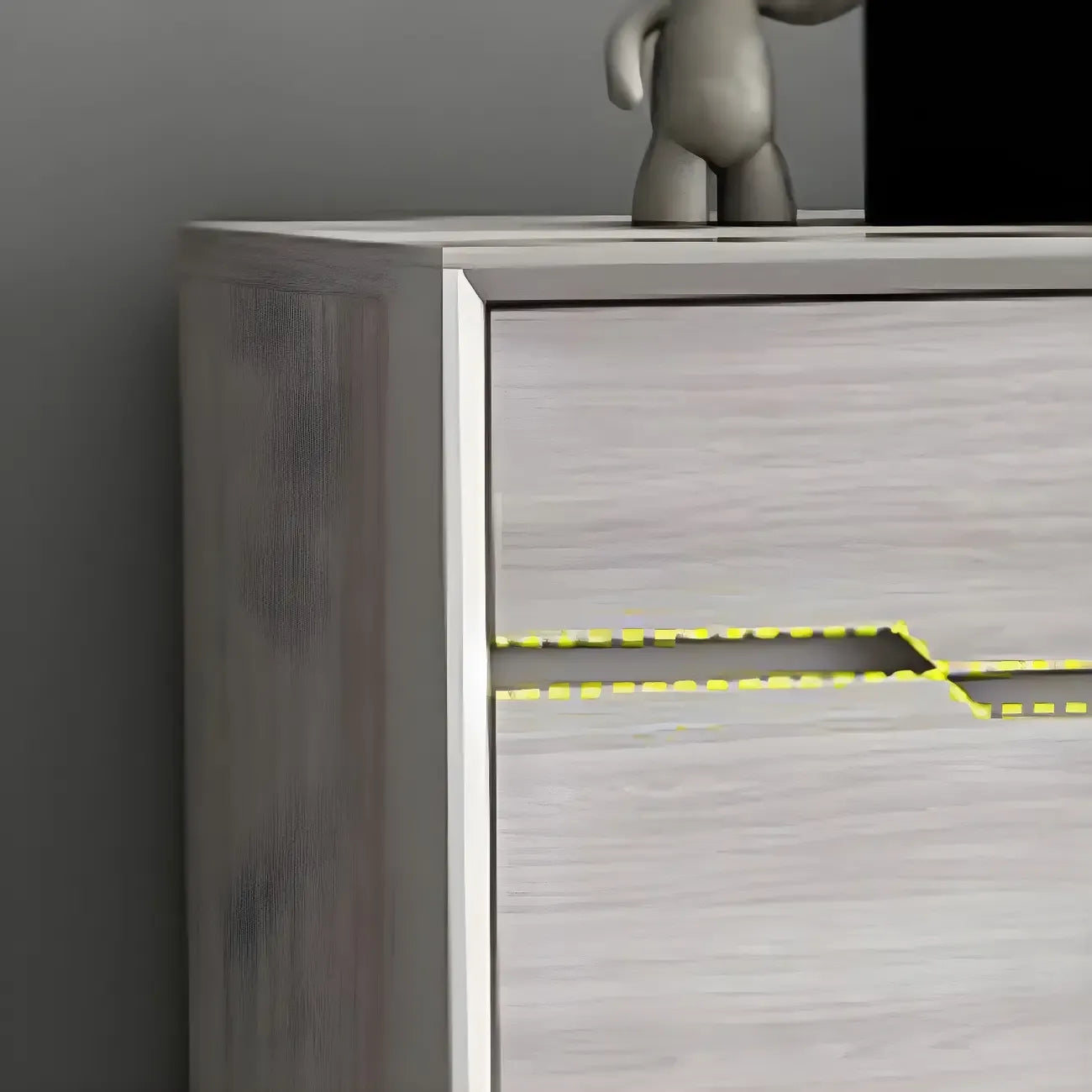 Meuble à chaussures contemporain en bois gris avec étagère inférieure