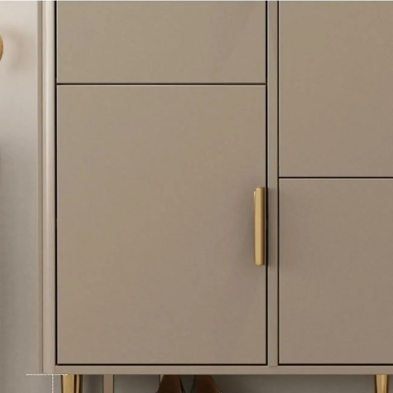 Meuble à chaussures en bois à façade rabattable avec pieds en métal