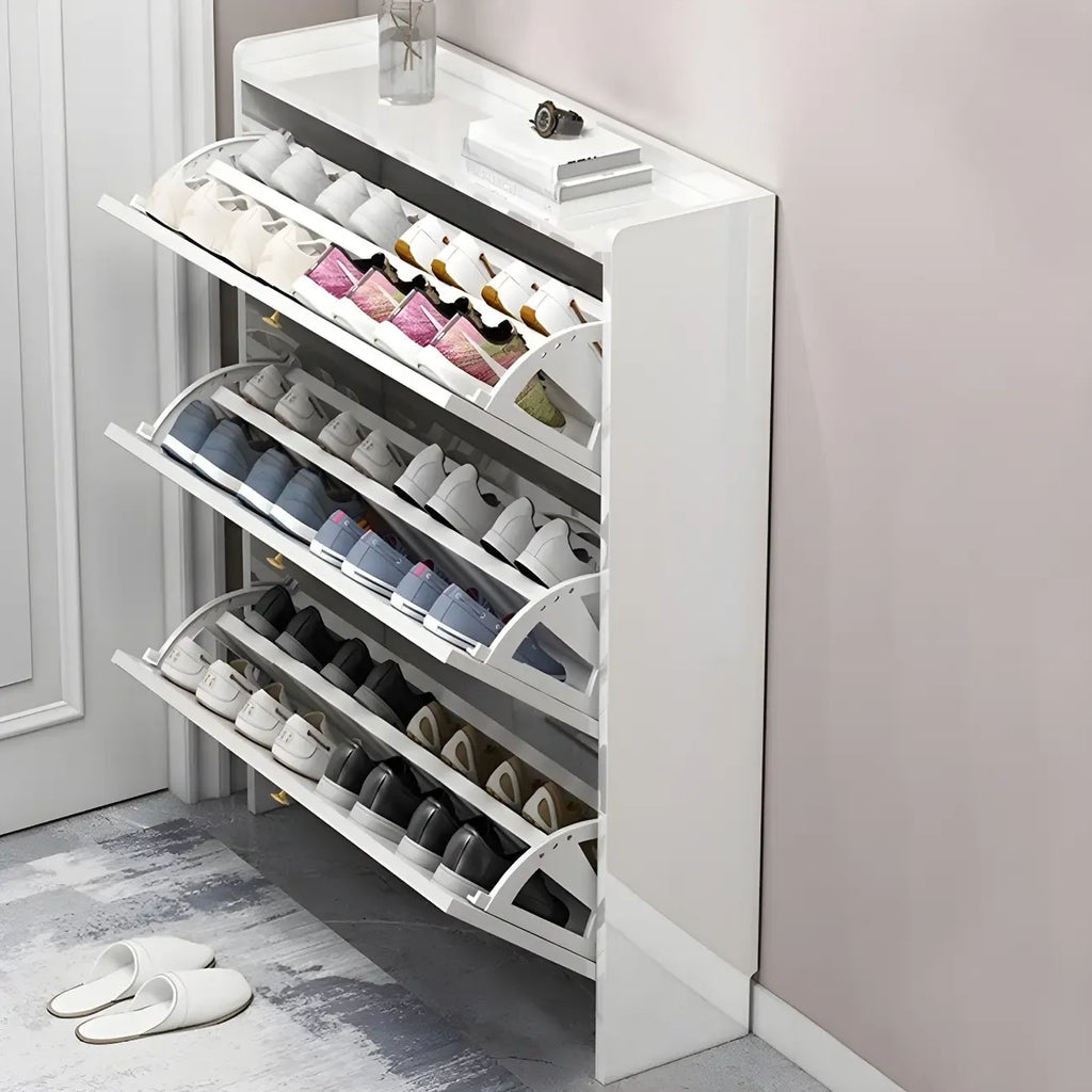 Meuble de rangement à chaussures noir glamour pour entrée avec étagères réglables