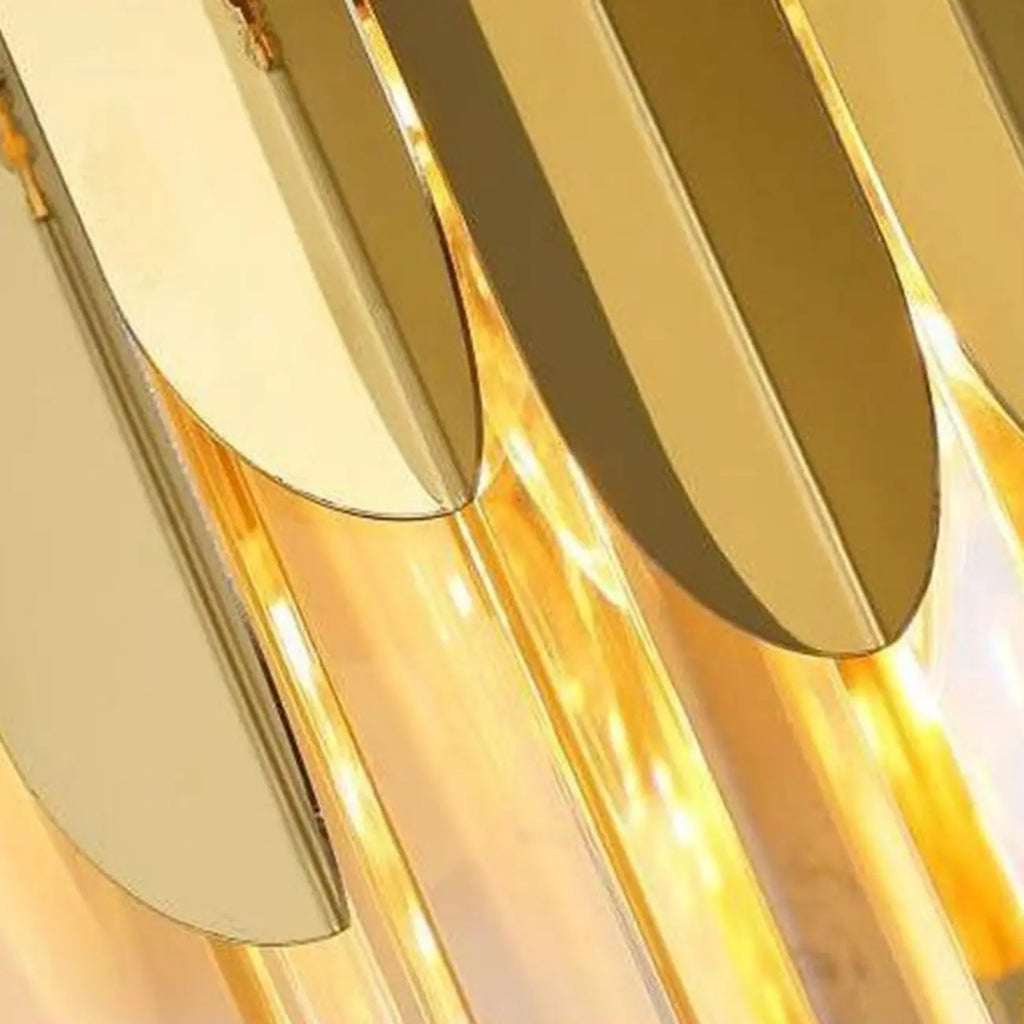 Applique murale moderne à plusieurs niveaux en métal doré et cristal brillant