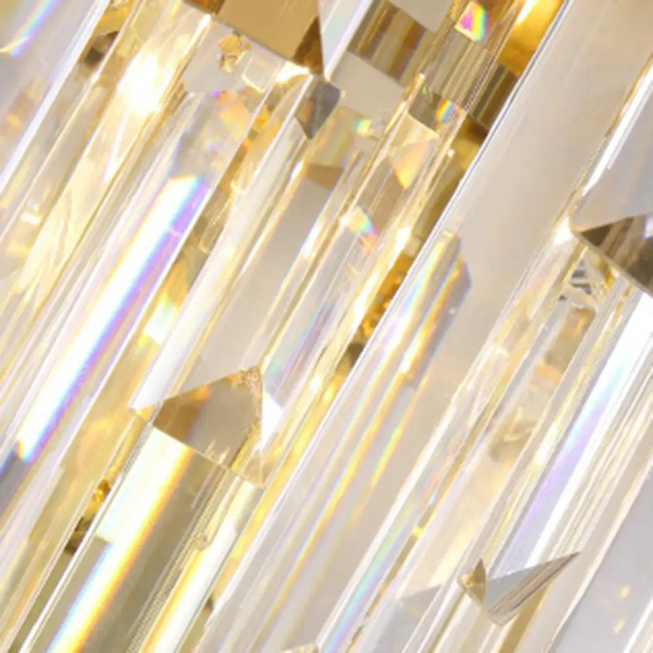 Applique murale moderne à plusieurs niveaux en métal doré et cristal brillant