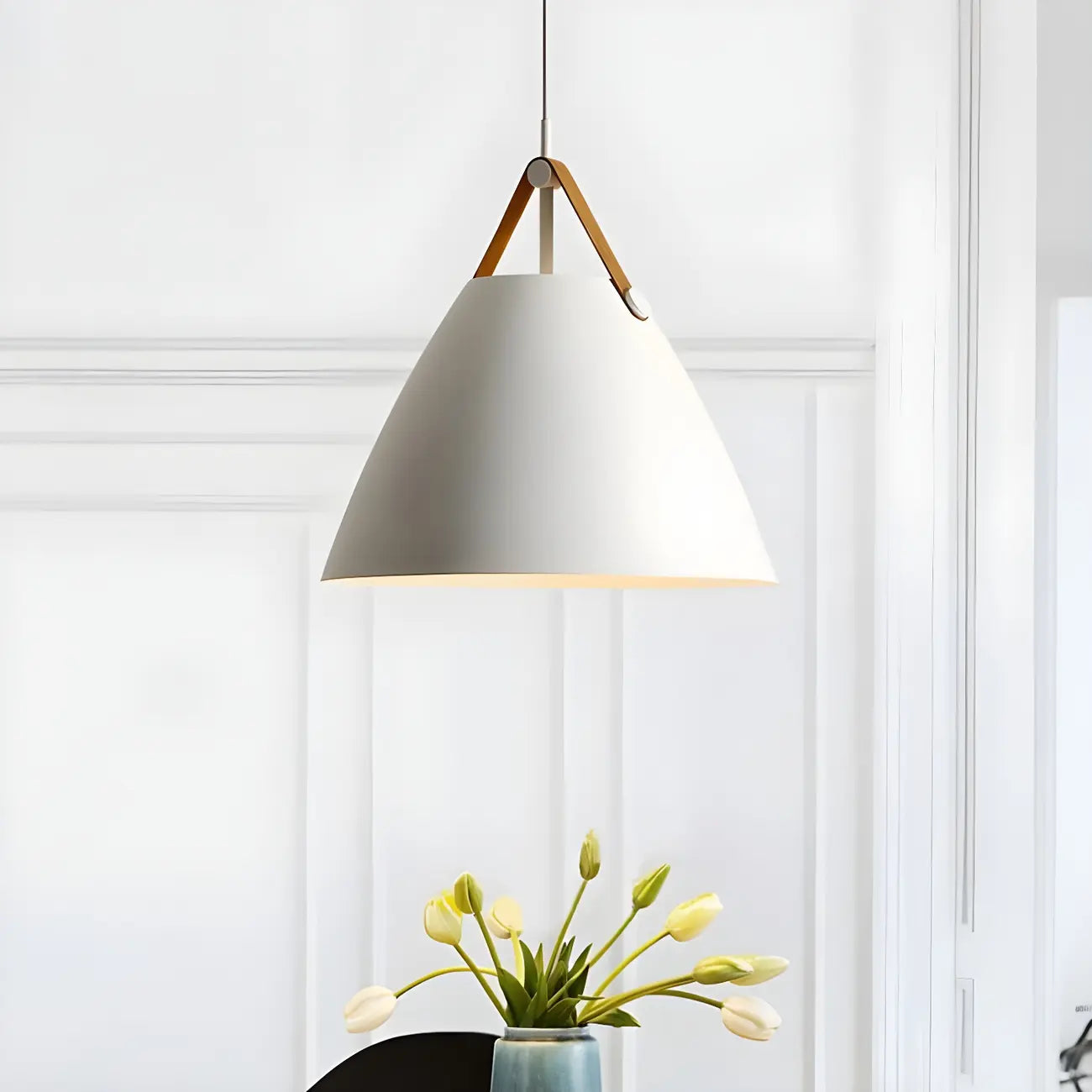 Suspension moderne en métal noir réglable pour îlot de cuisine