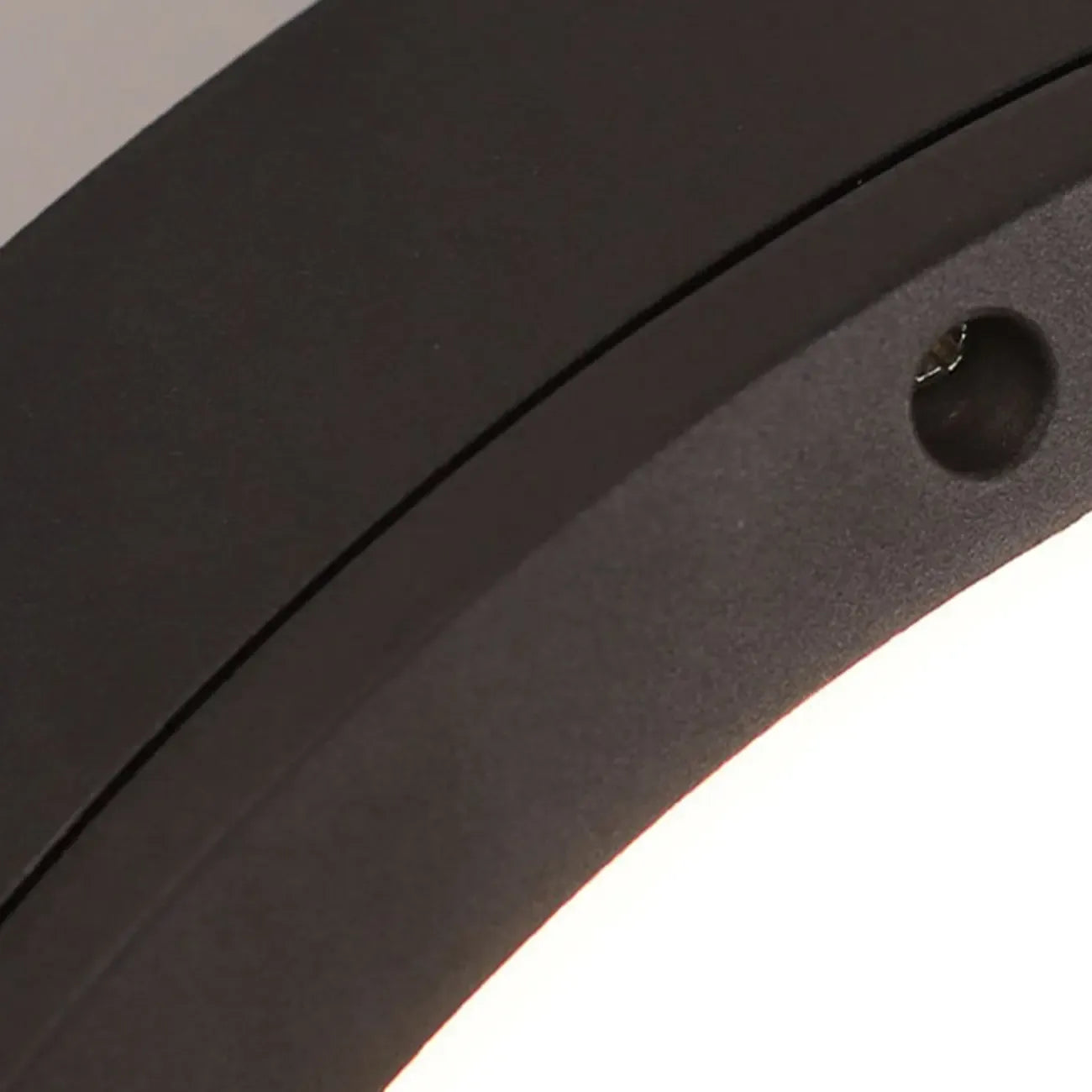 Plafonnier encastré à LED dimmable pour usage industriel extérieur