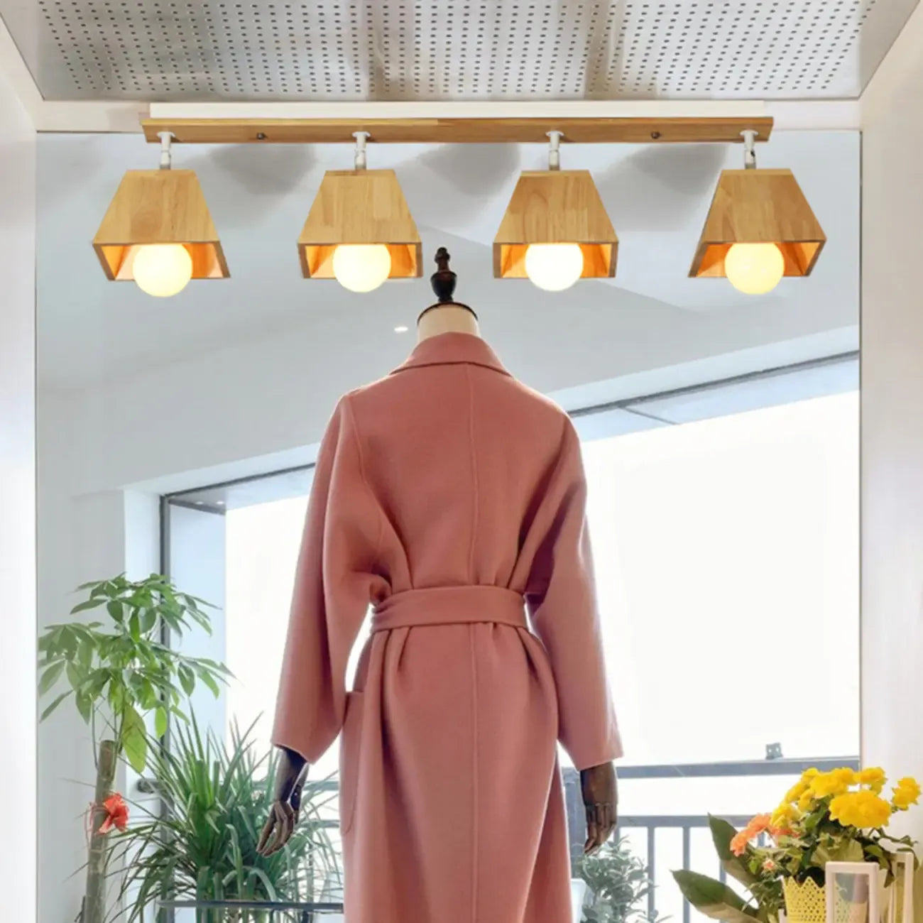 Projecteur sur rail en bois à 4 spots LED modernes à tête orientable