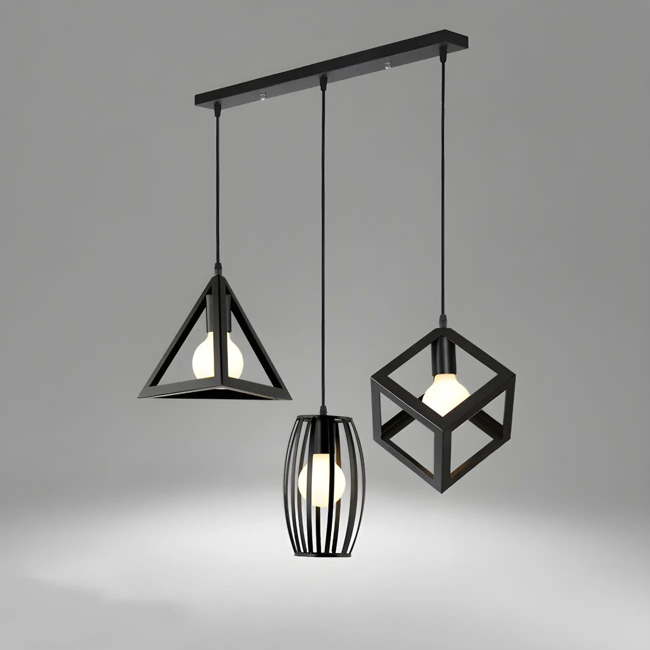 Suspension géométrique industrielle en métal noir pour îlot de cuisine