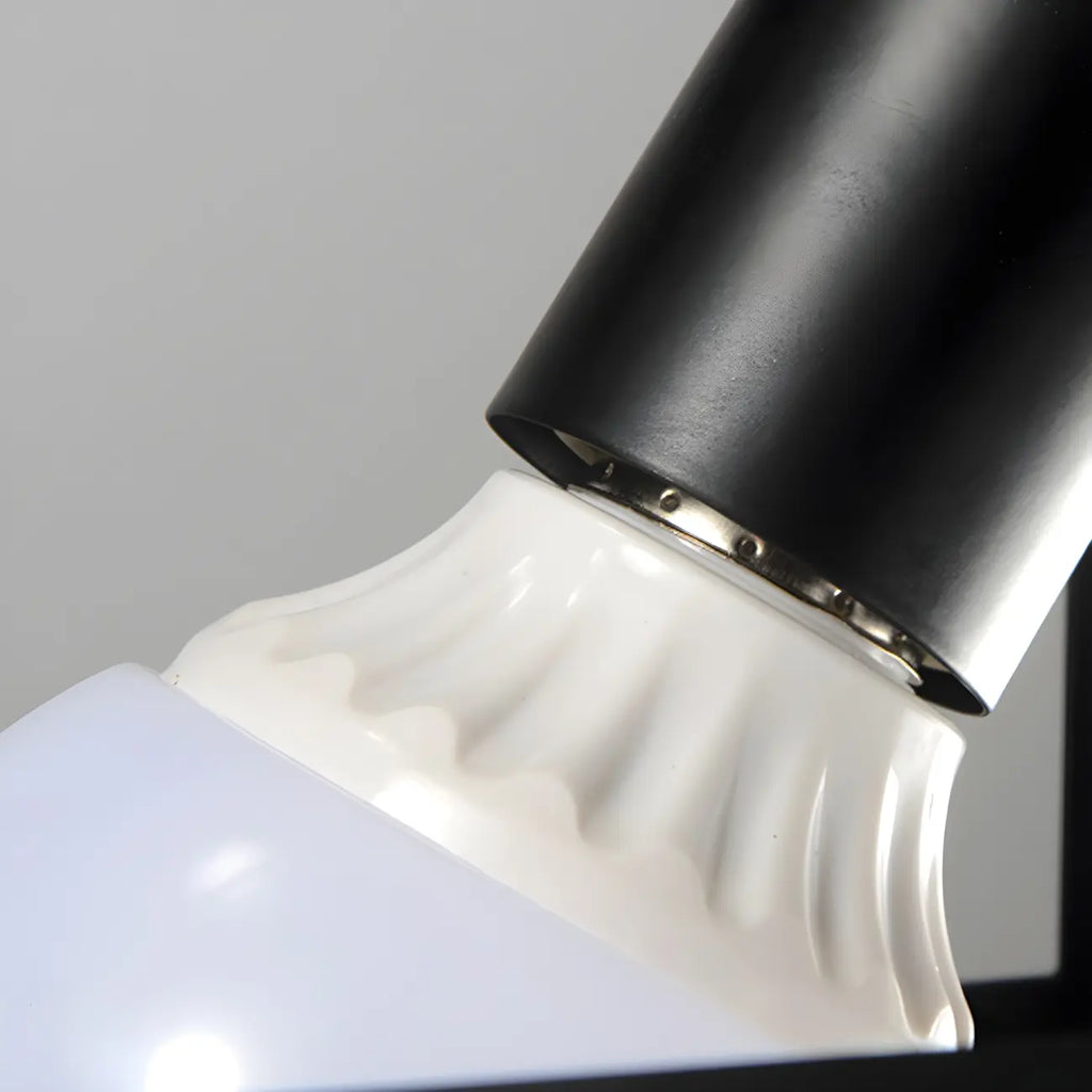 Suspension géométrique industrielle en métal noir pour îlot de cuisine