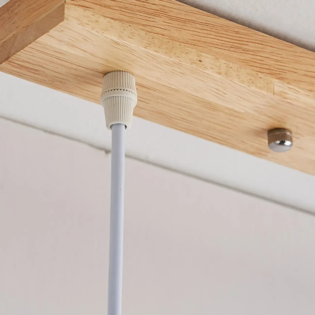 Suspension rustique cylindrique en verre et bois pour îlot de cuisine