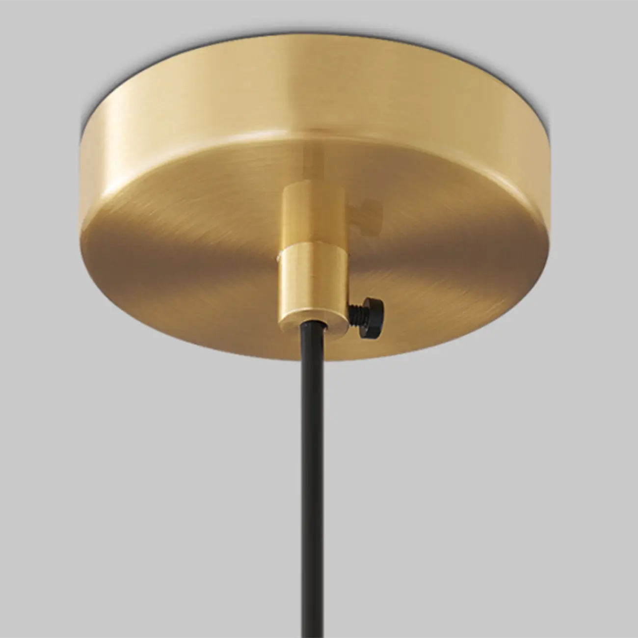 Suspension minimaliste cylindrique en laiton et verre transparent