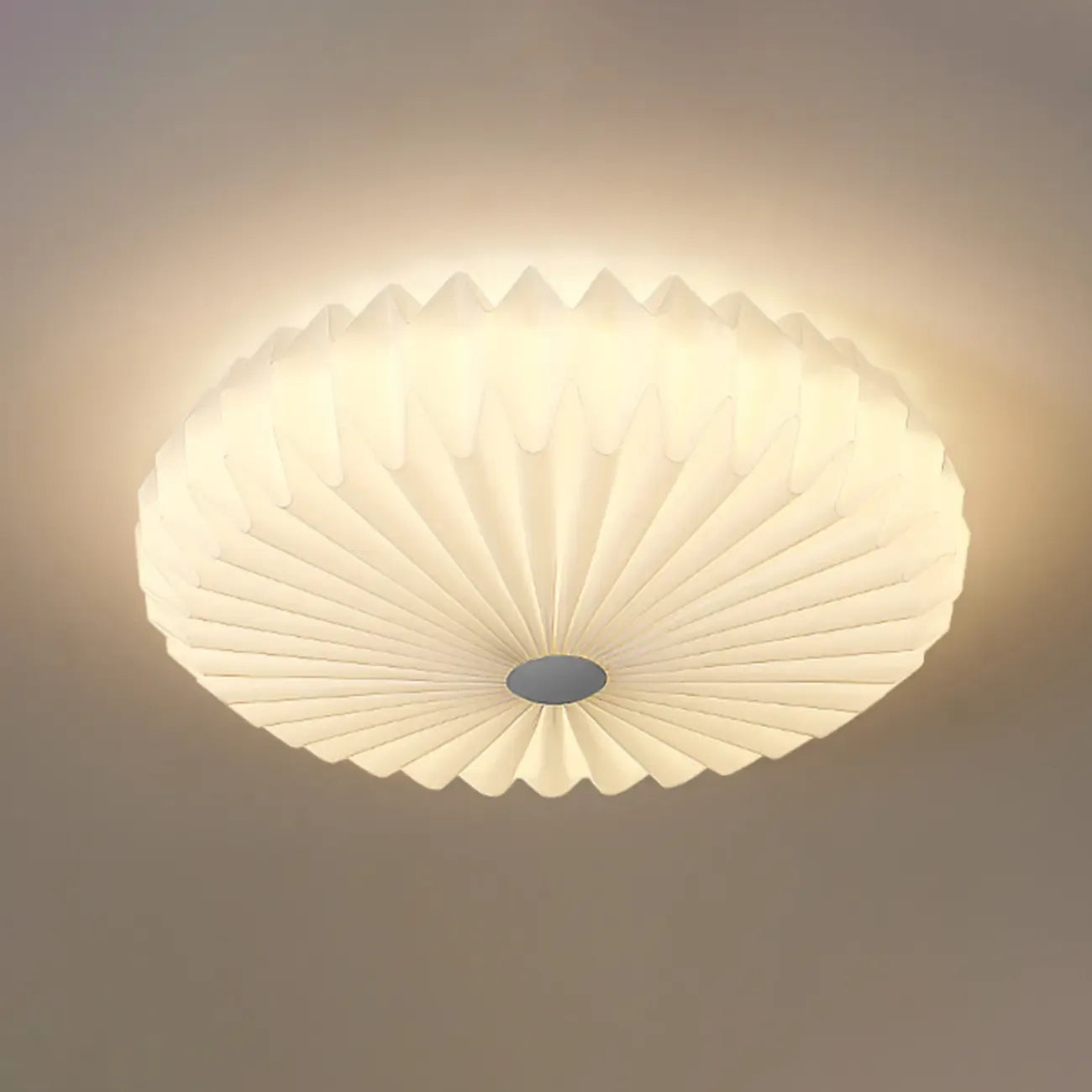 Plafonnier moderne rond plissé pour salon