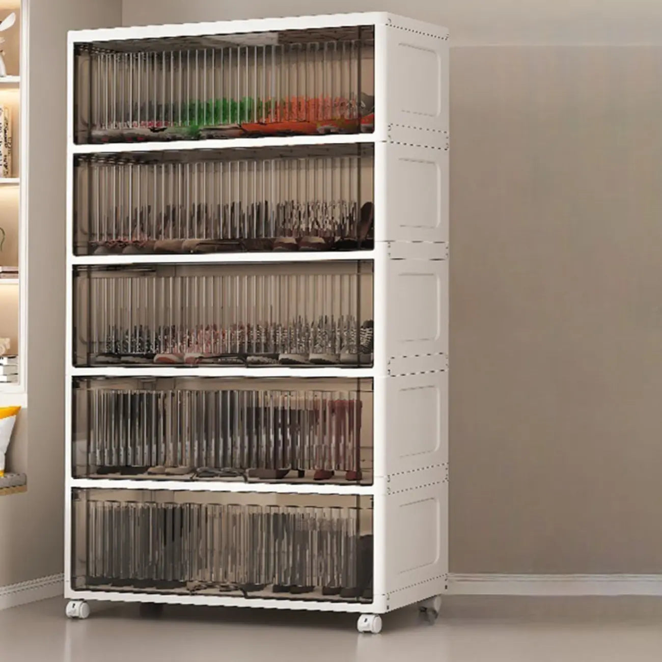 Meuble à chaussures blanc en plastique à façade rabattable avec roulettes pour couloir