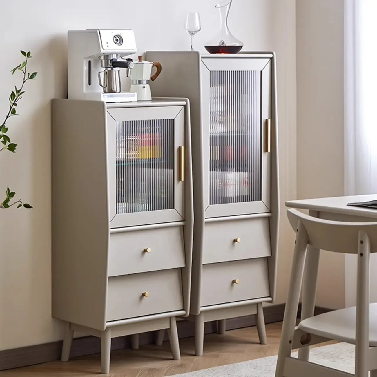 Armoire de rangement moderne en pin gris et verre pour salon