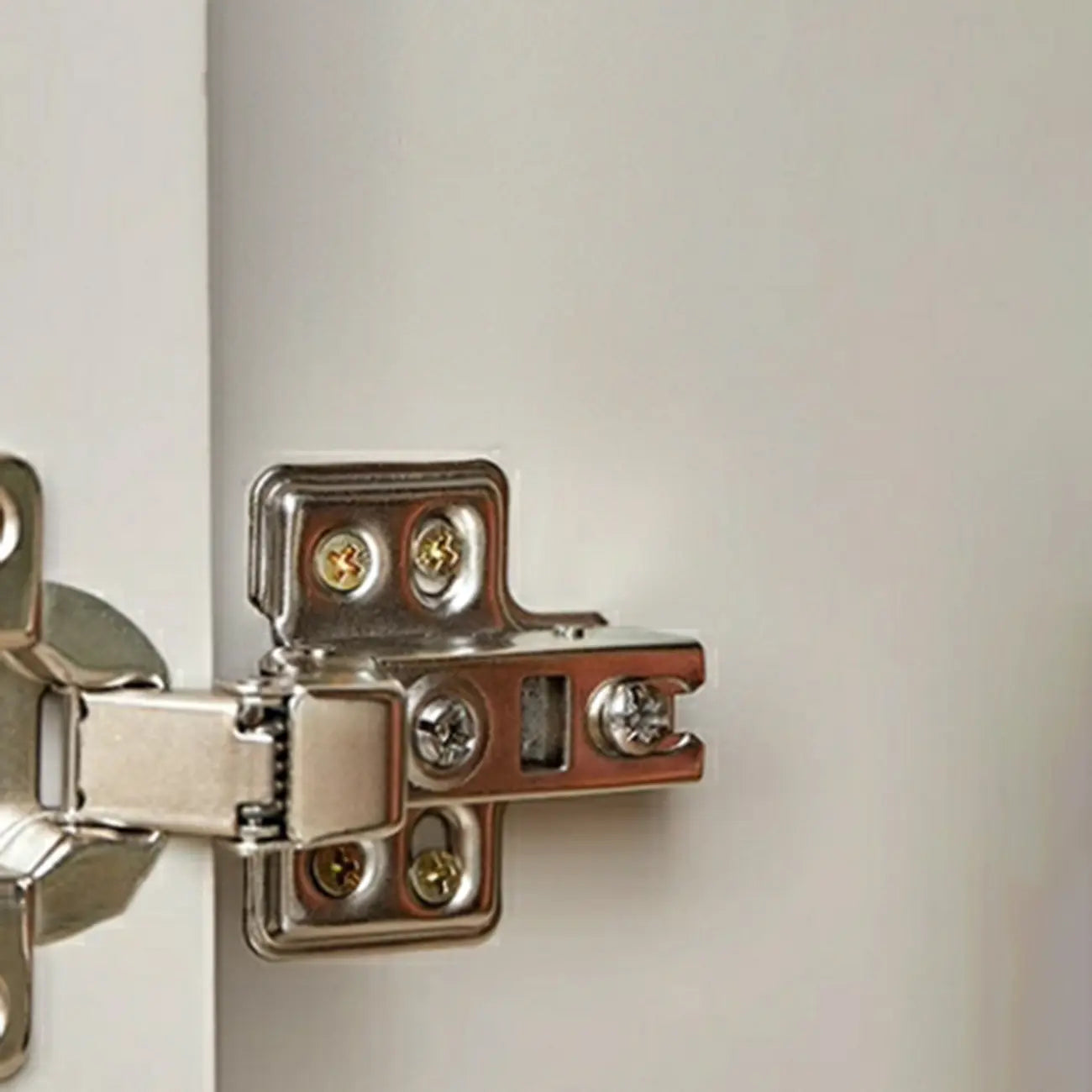 Armoire de rangement moderne en pin gris et verre pour salon