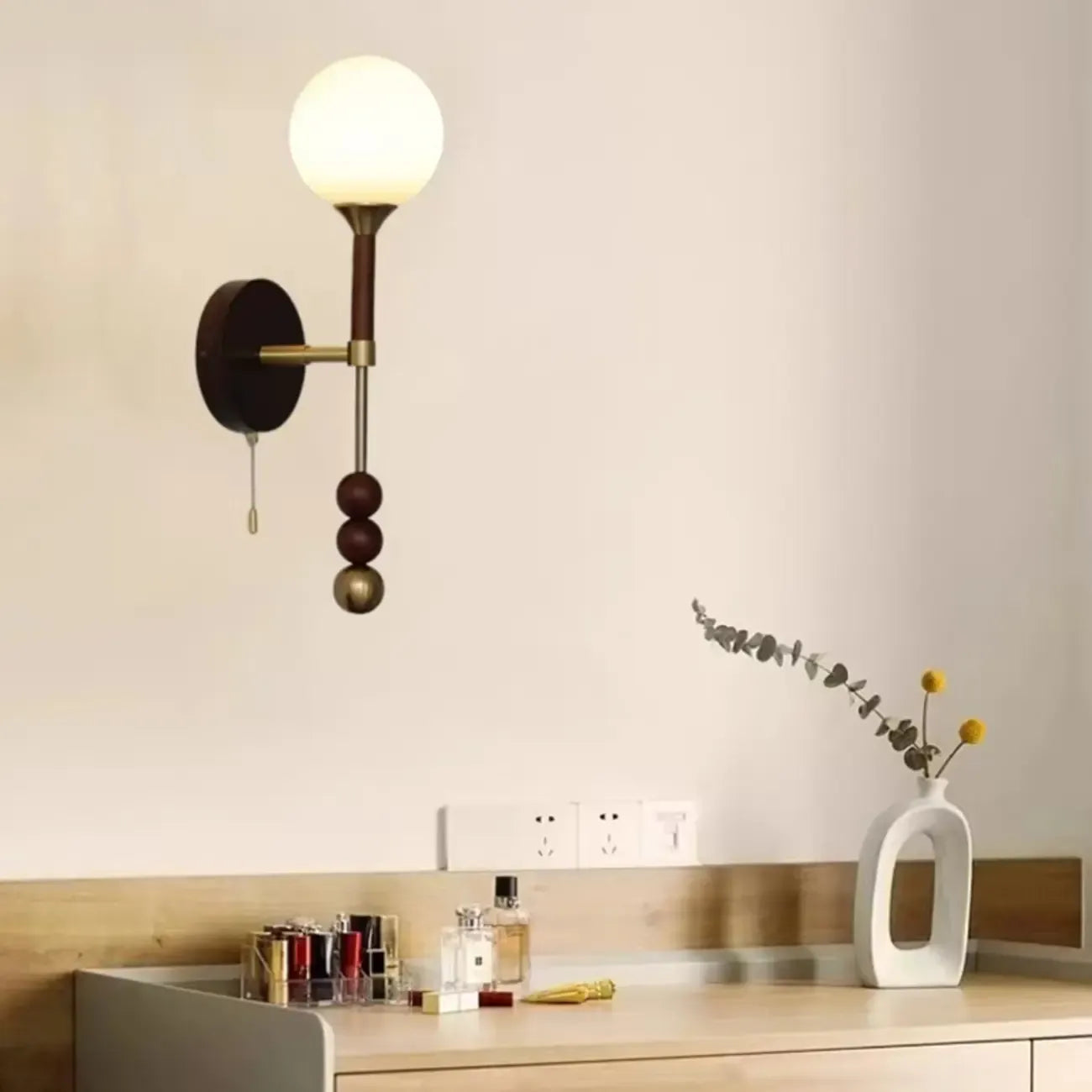 Applique murale moderne Globe noire avec chaînette pour chambre à coucher