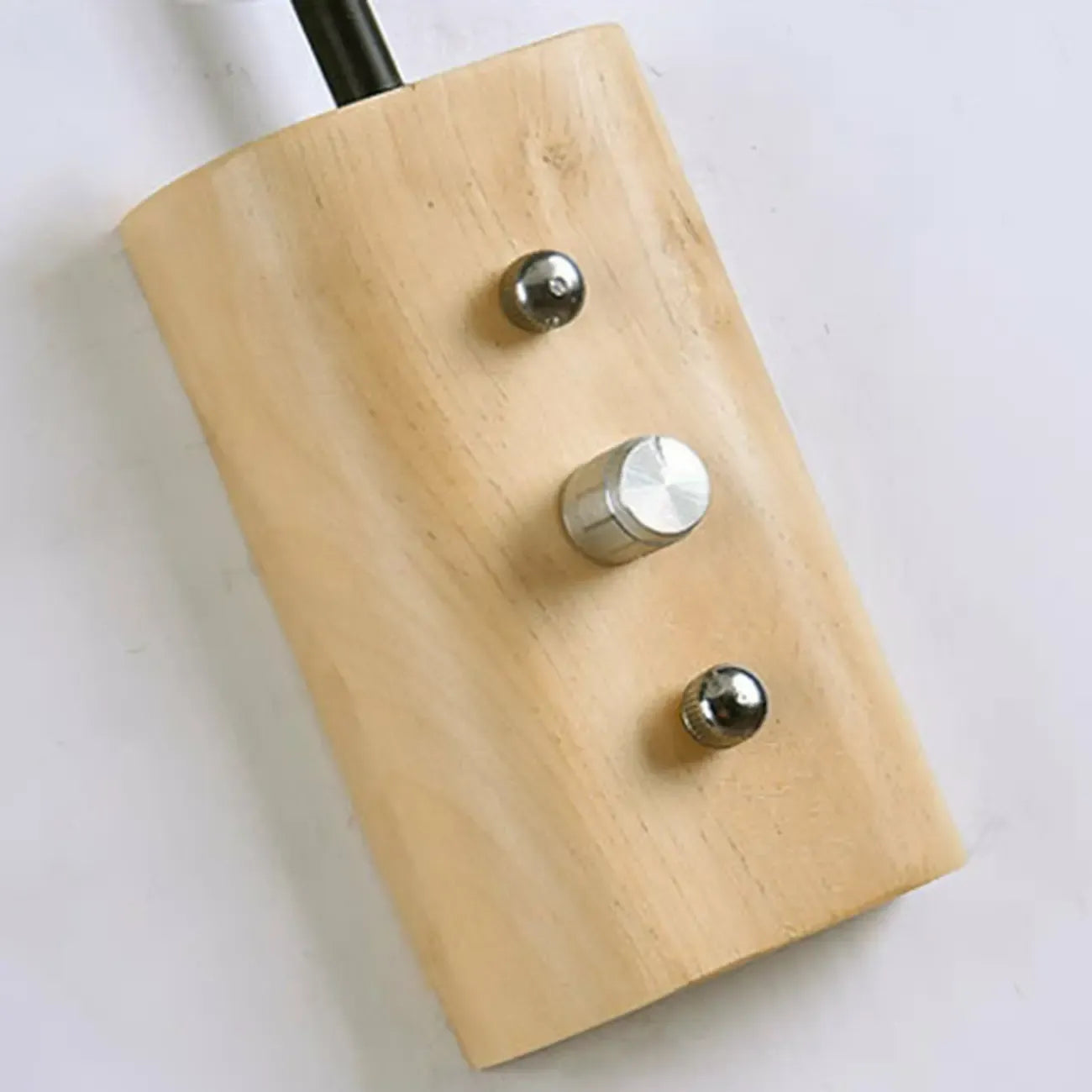 Applique murale moderne en alliage avec abat-jour géométrique pour chambre à coucher