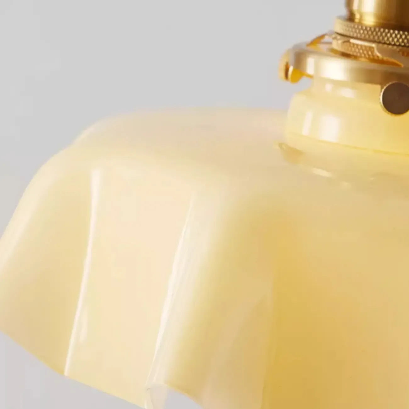 Suspensions en verre coloré à 3 lumières pour îlot de cuisine