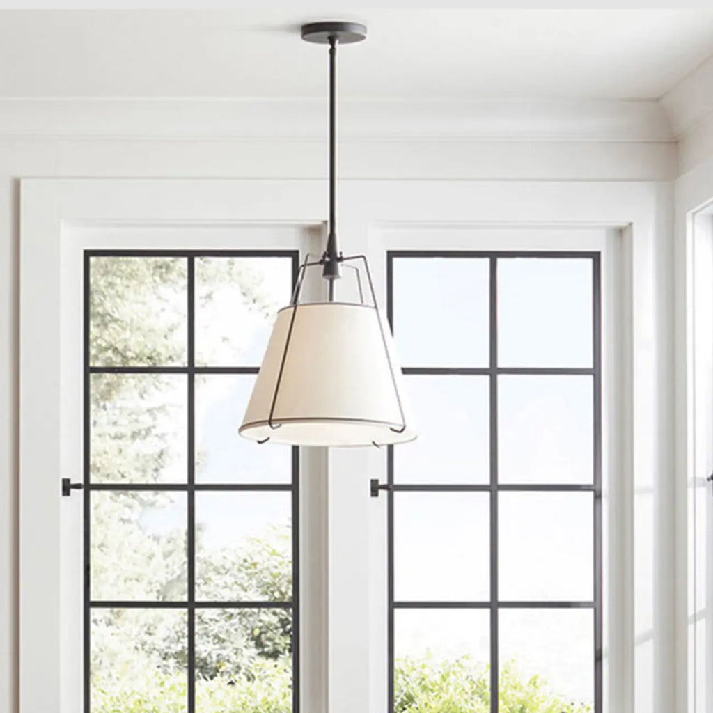 Suspension moderne en métal et tissu blanc pour salle à manger