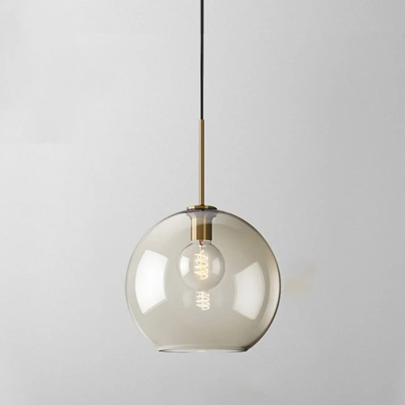 Suspension globe cognac en verre et métal, style minimaliste
